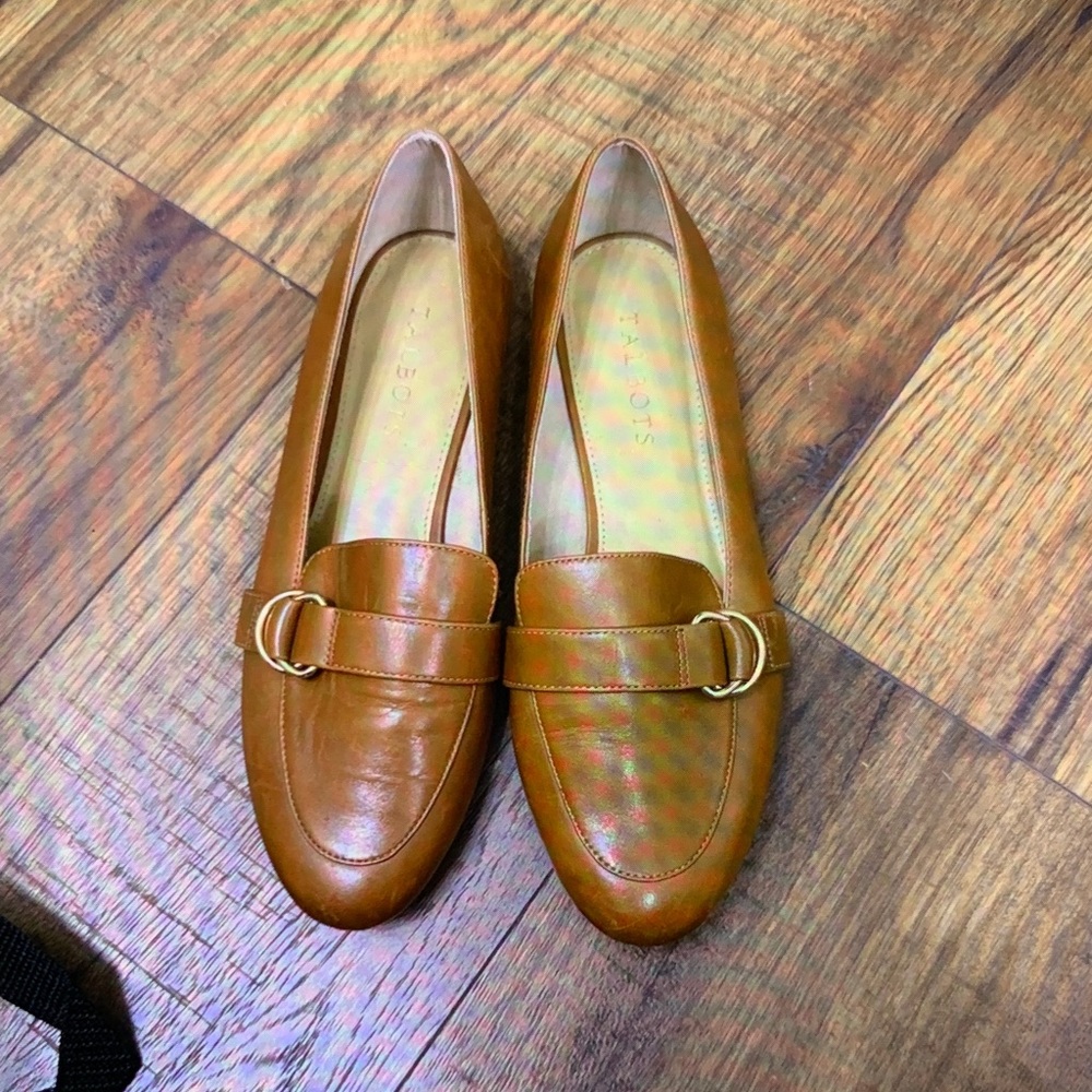 Talbots Cognac Leather Loafers with Gold Accent